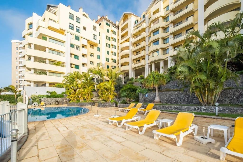 Super Cliff Apartment ฟุงชาล ภายนอก รูปภาพ